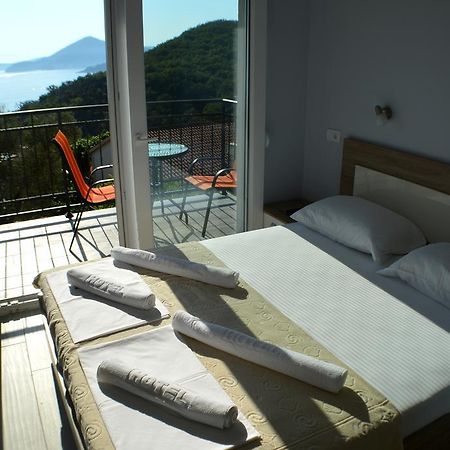 Apartments Mm Sveti Stefan Eksteriør bilde