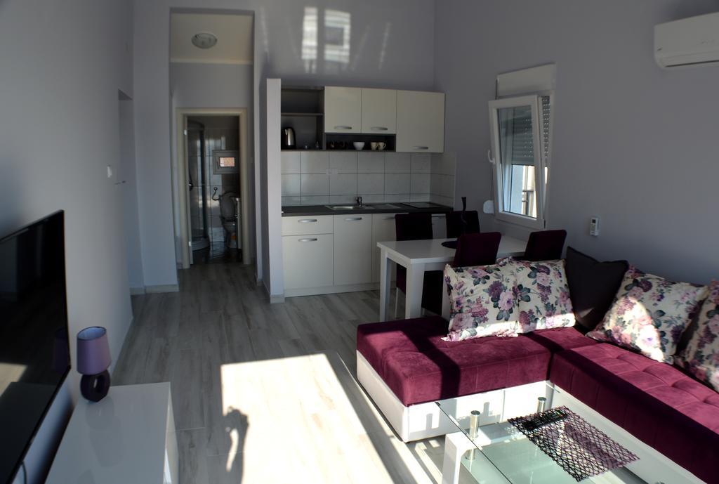 Apartments Mm Sveti Stefan Eksteriør bilde